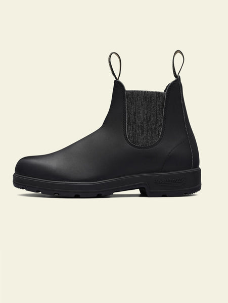 BLUNDSTONE Leather Chelsea Boots with Black Glitter Elastics