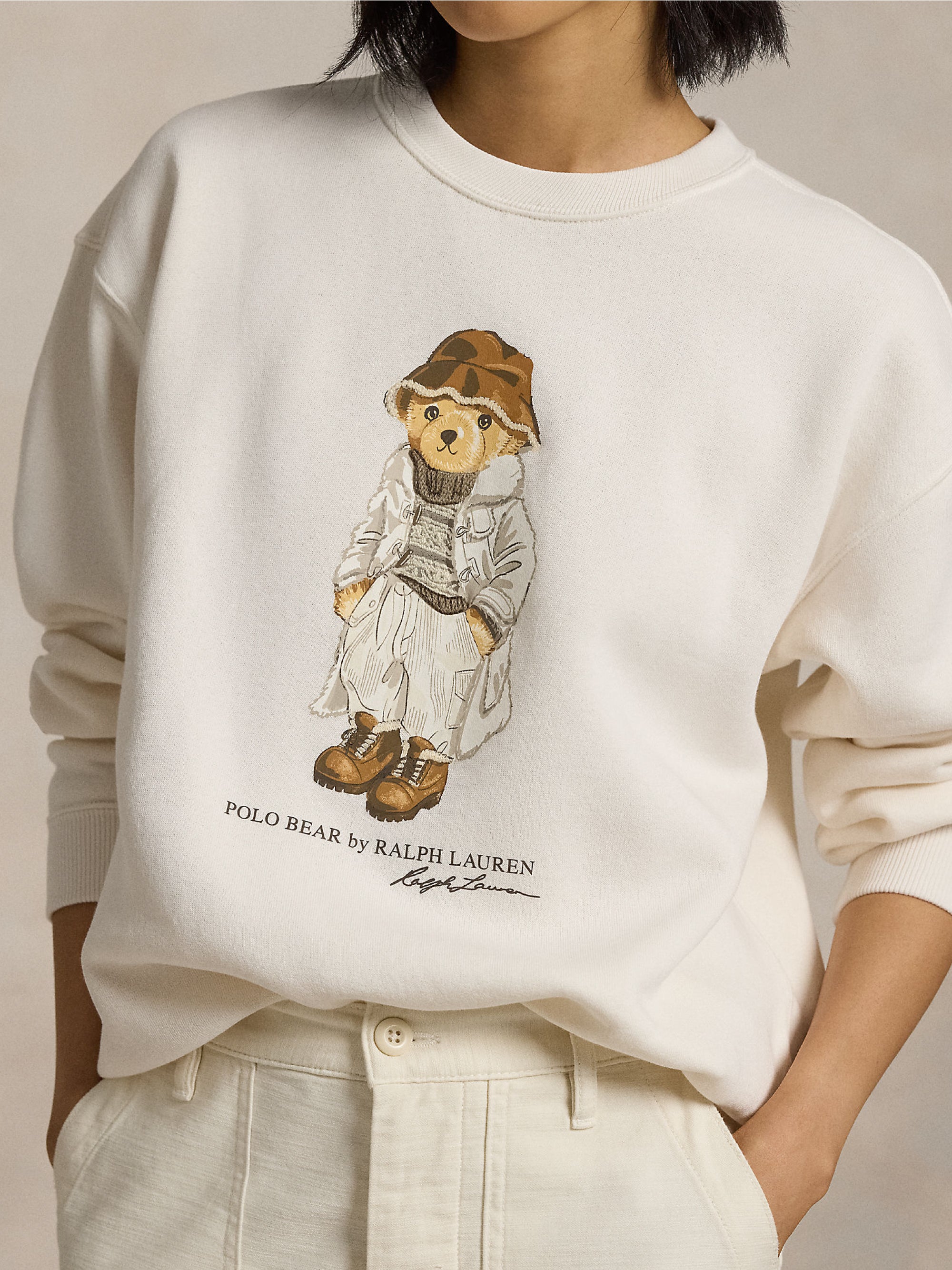 Sweatshirt mit Rundhalsausschnitt und cremefarbenem Polobär-Print