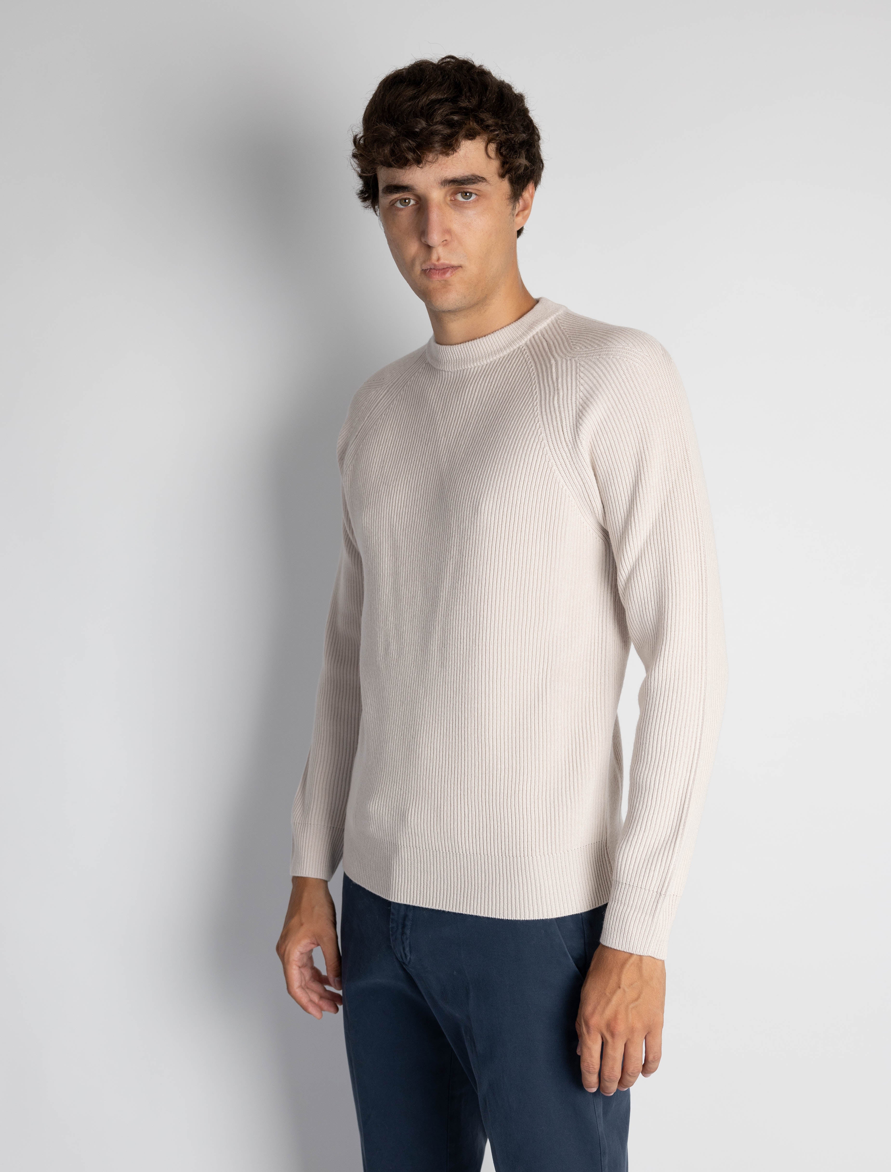 Pullover mit Rundhalsausschnitt aus englischem Rippenstrick Butter