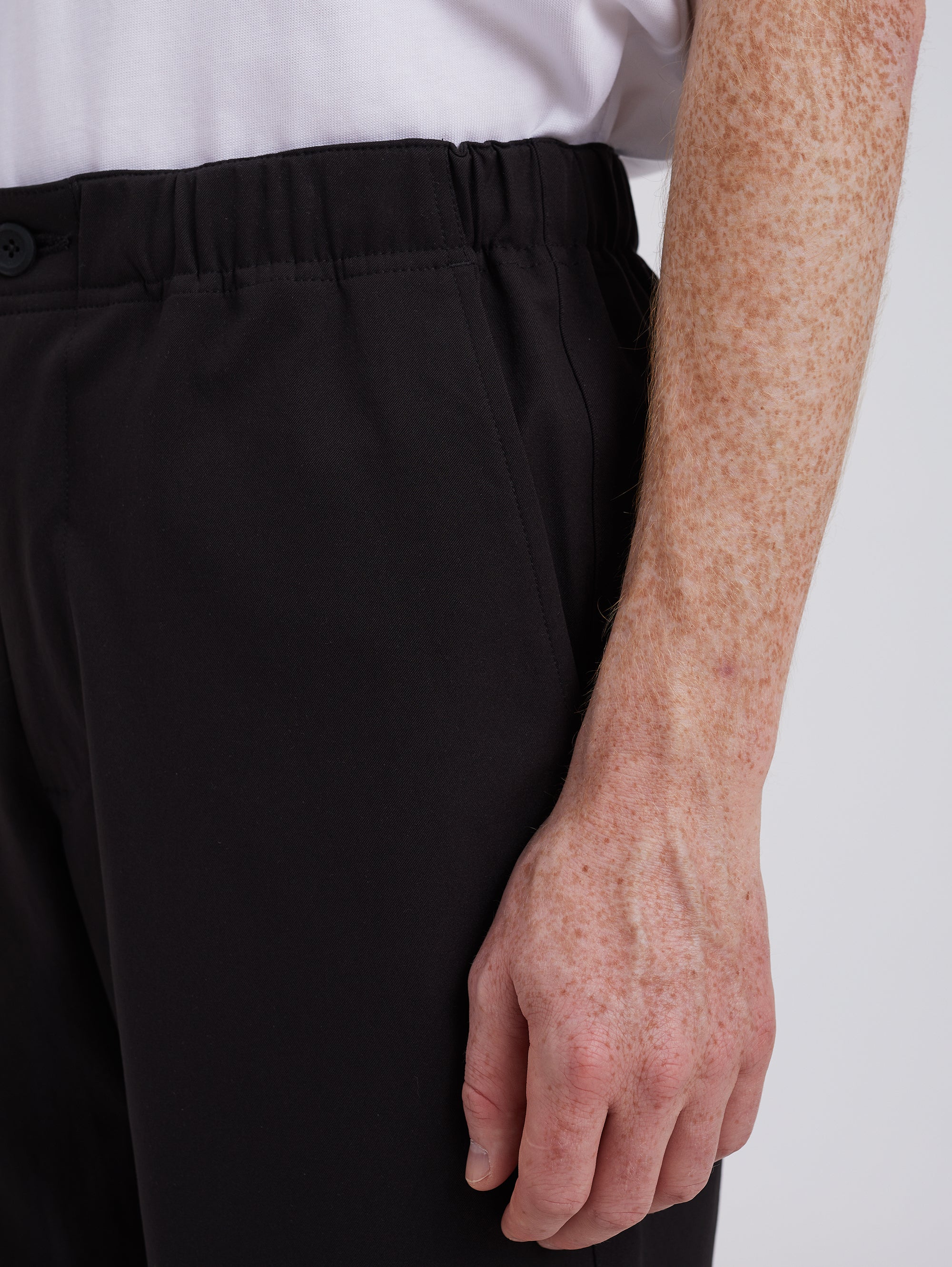 Pantaloni in Solotex con Elastico in Vita Nero