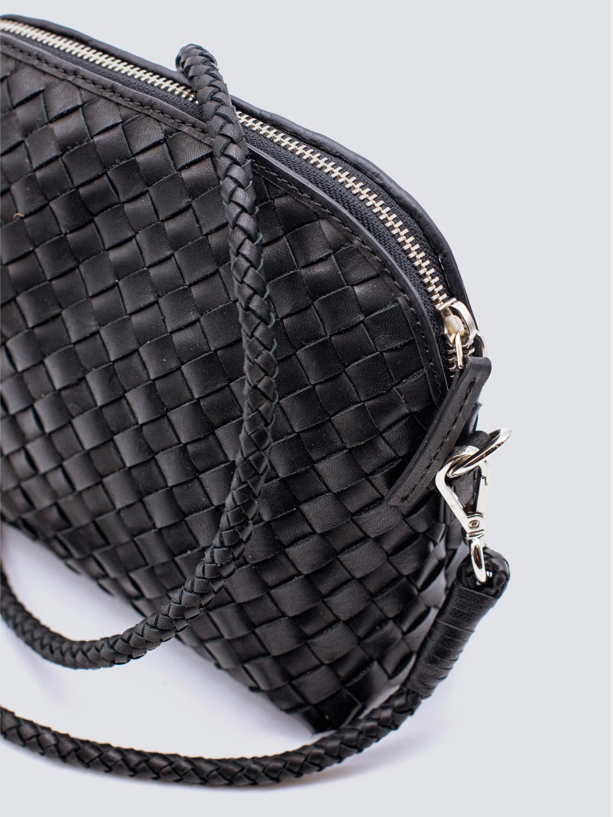 Borsa a Tracolla in Pelle Intrecciata Chunky Fellini Nero