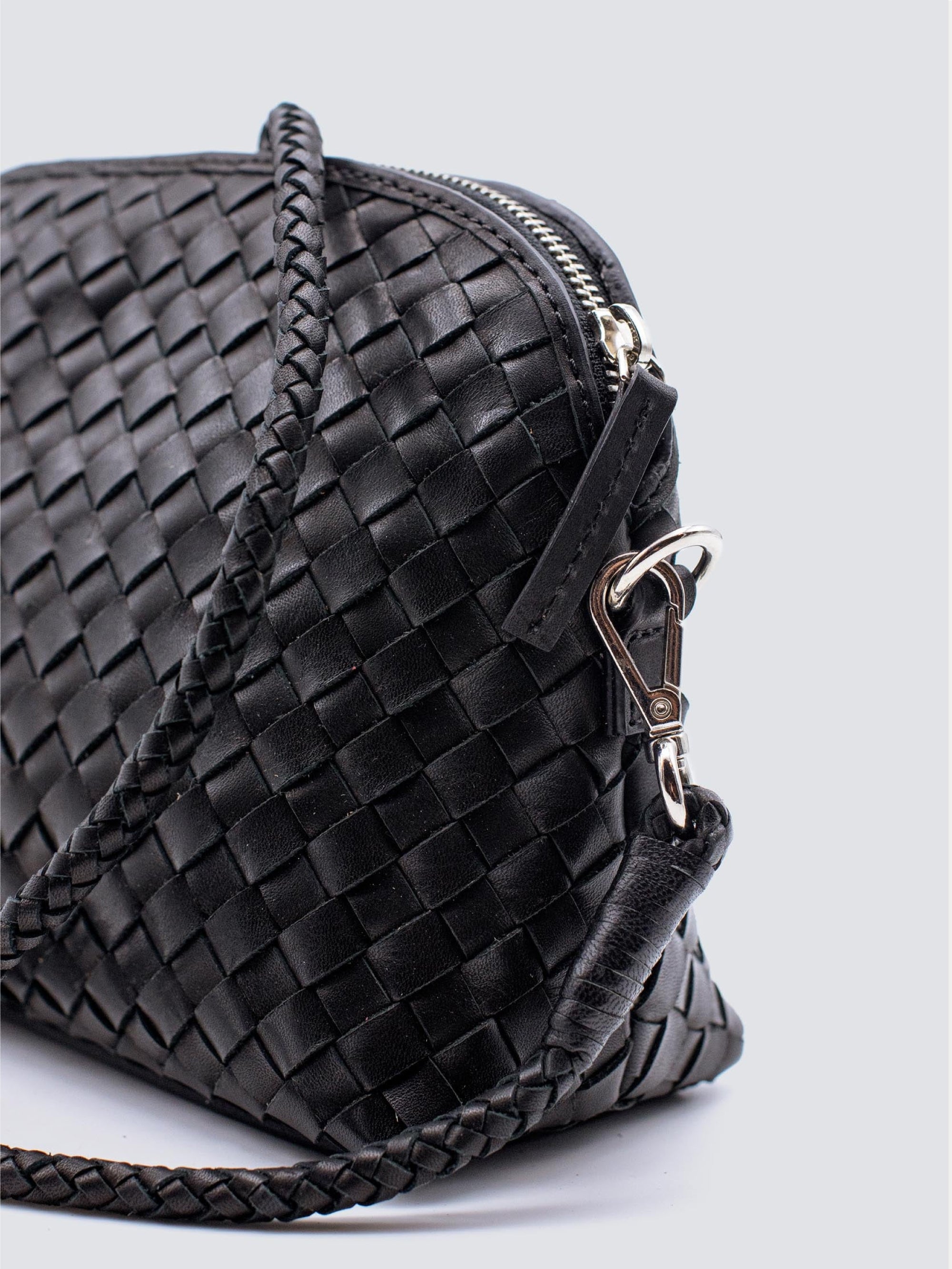 Borsa a Tracolla in Pelle Intrecciata Chunky Fellini Nero