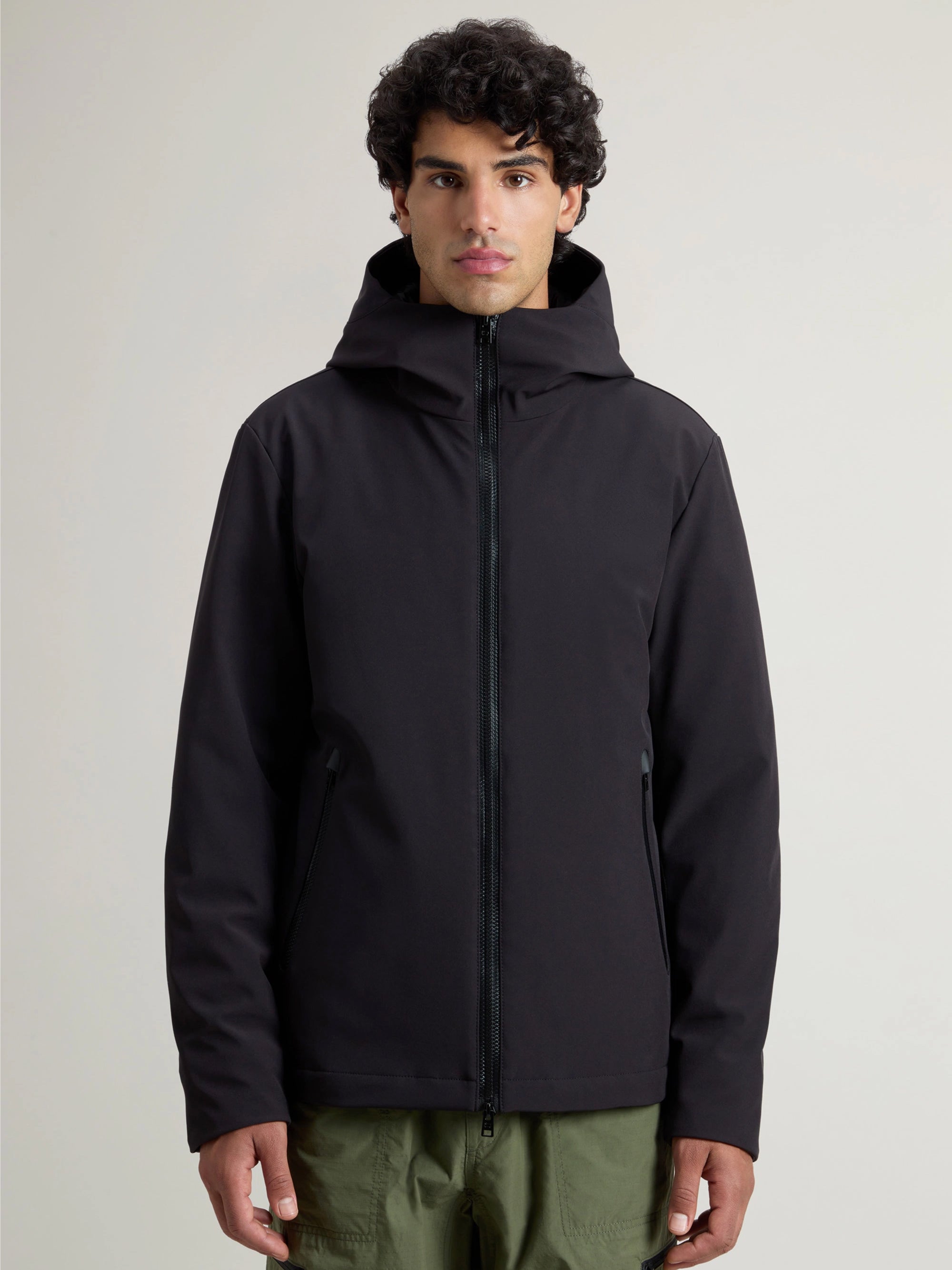 WOOLRICH-Giacca Antivento con Cappuccio Pacific Nero-TRYME Shop