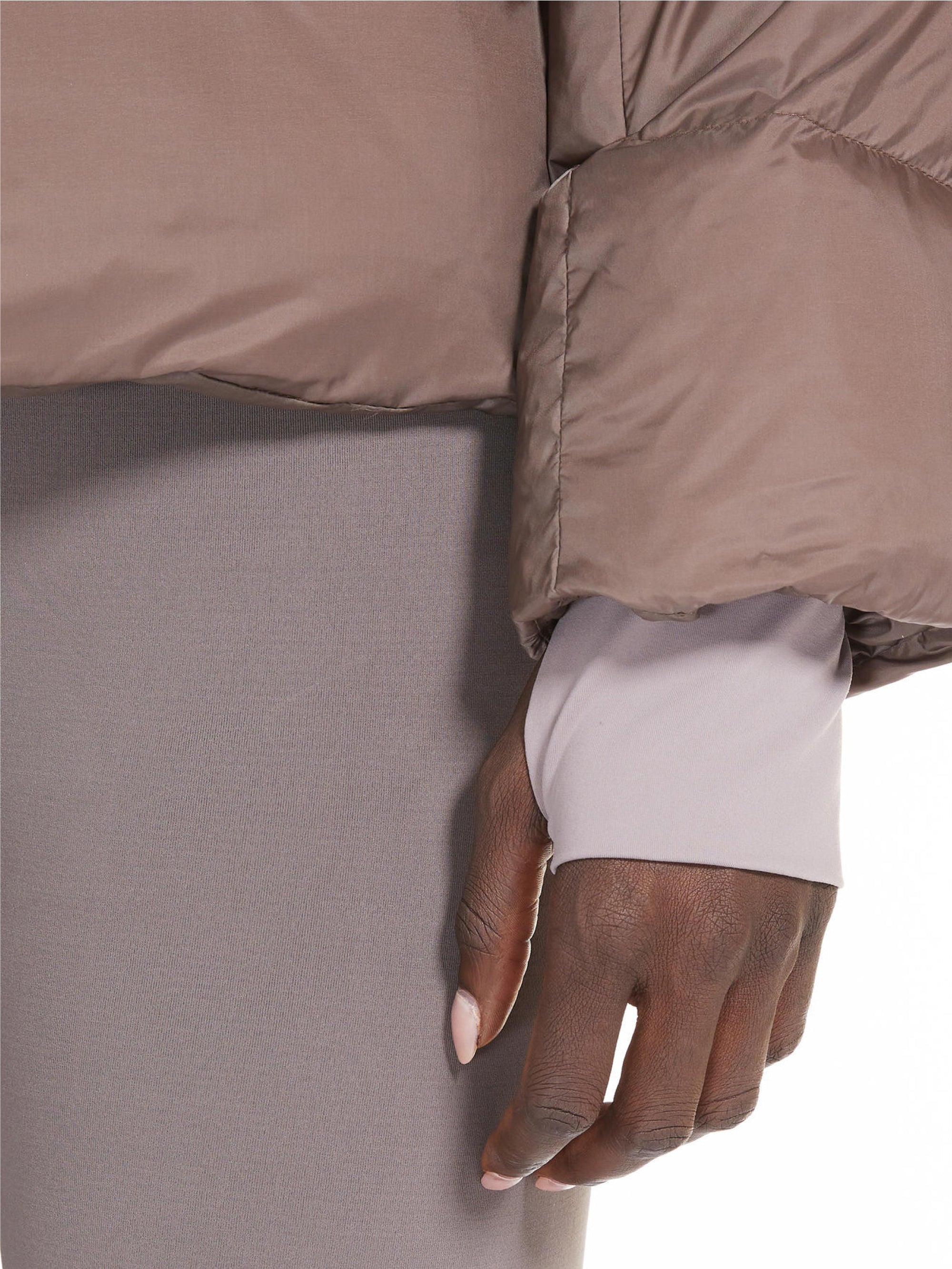 Short down jacket with hood and hazelnut Luxepad padding