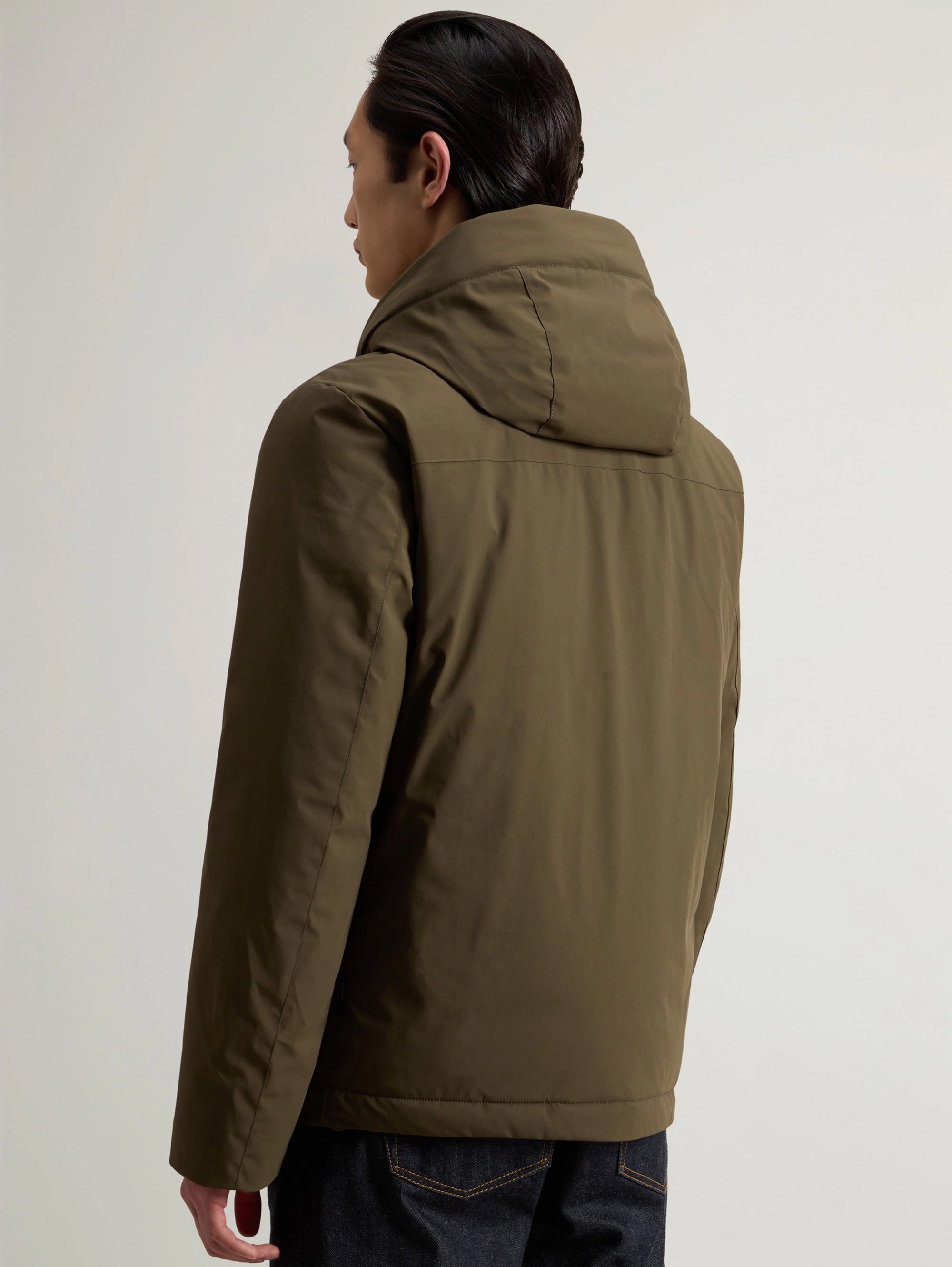 Short Parka in Stretch Fabric Green